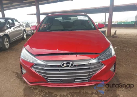 2019 Hyundai Elantra Sel z USA, uszkodzony, nr VIN KMHD84LF6KU783334
